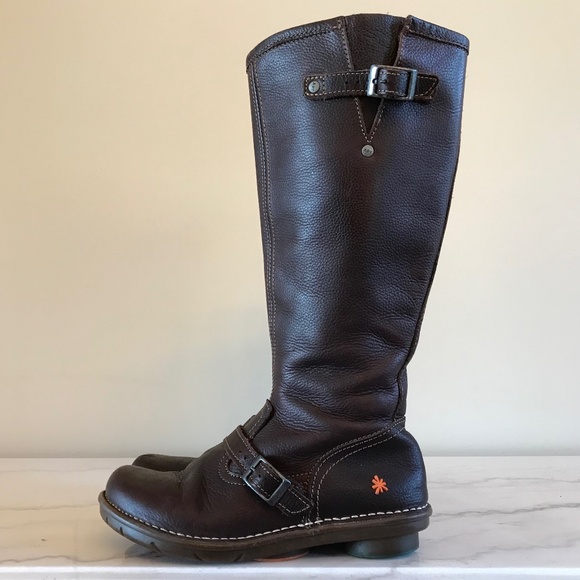 THE ART COMPANY BROWN BERLIN LEATHER BOOTS - Picture 7 of 15